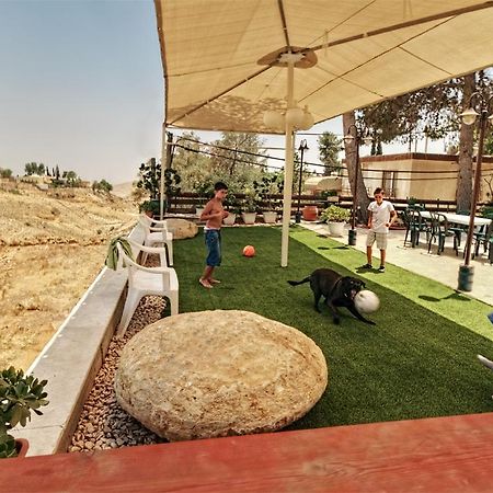 Desert View アラド エクステリア 写真